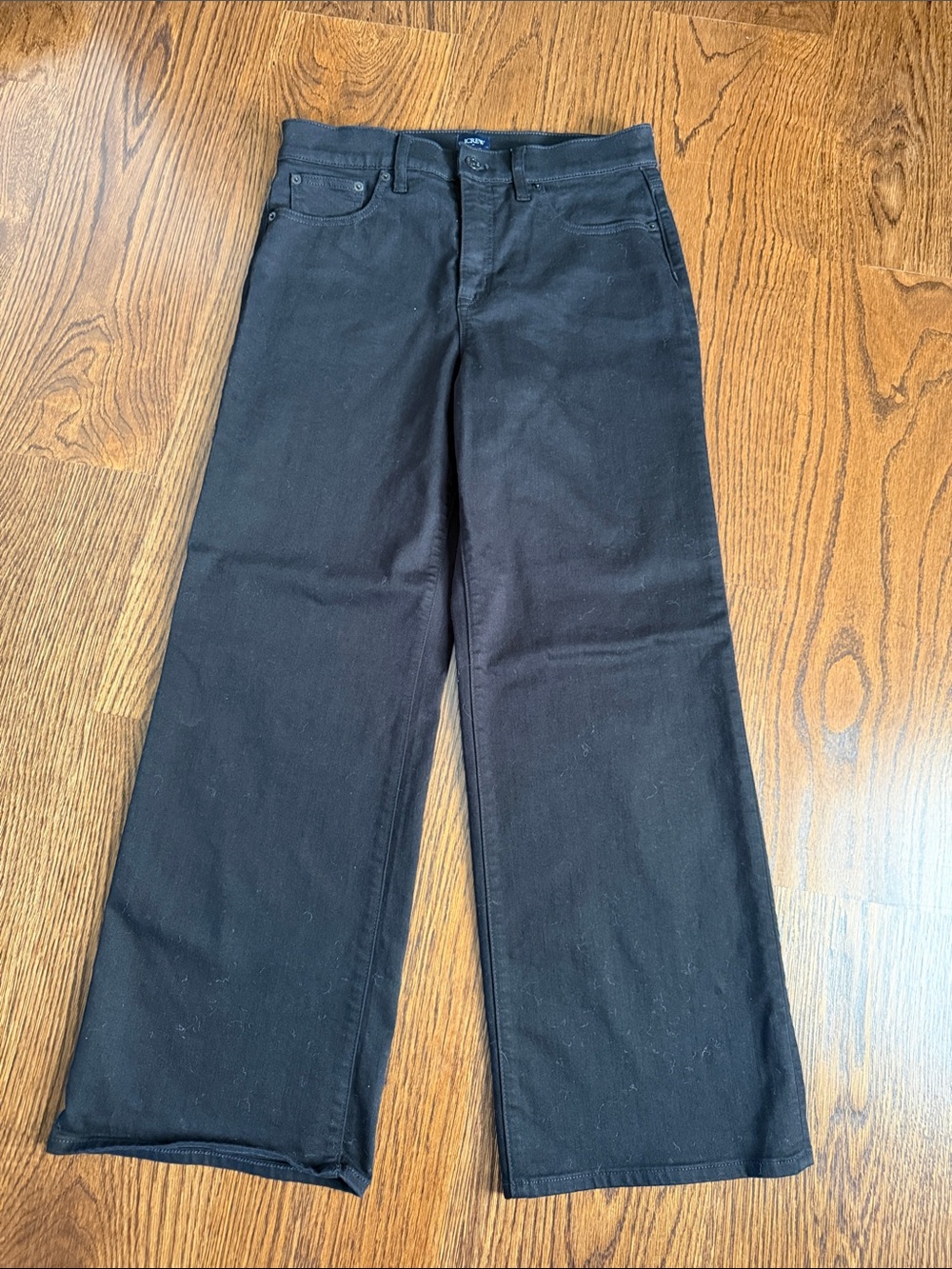 Black wide leg crop Jean